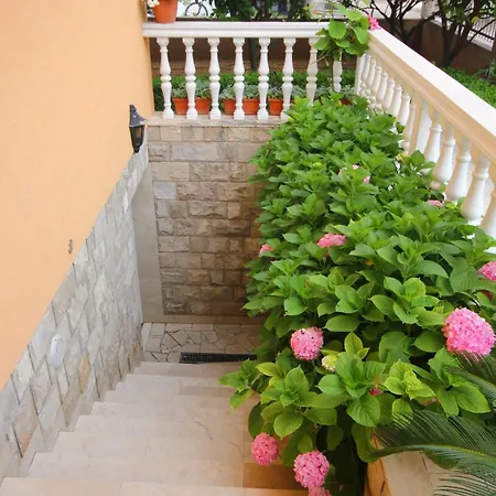 Διαμέρισμα With Parking Space Orebic, Peljesac - 10194