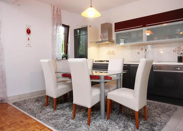 With Parking Space Orebic, Peljesac - 10194