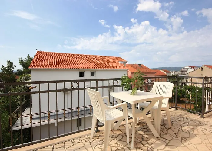 With Parking Space Orebic, Peljesac - 10194 オレビック