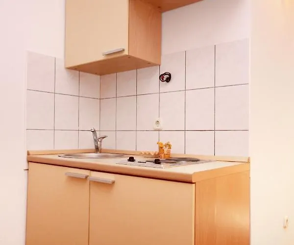 With Parking Space Orebic, Peljesac - 10194 アパート オレビック